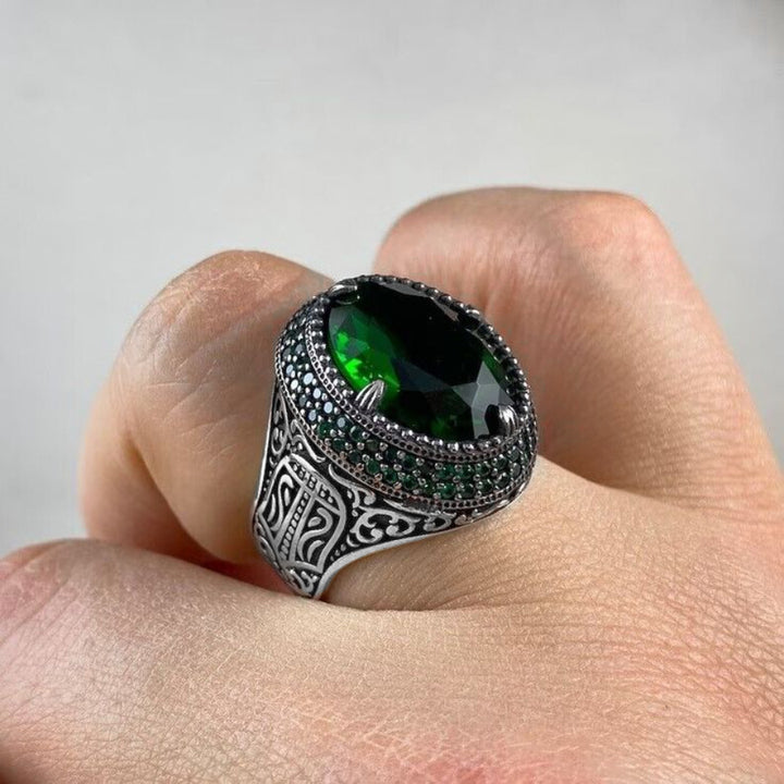 Customizable Antique Silver Plated Men's Wedding Bands with Emerald Gemstone - Alloy Fashion Rings