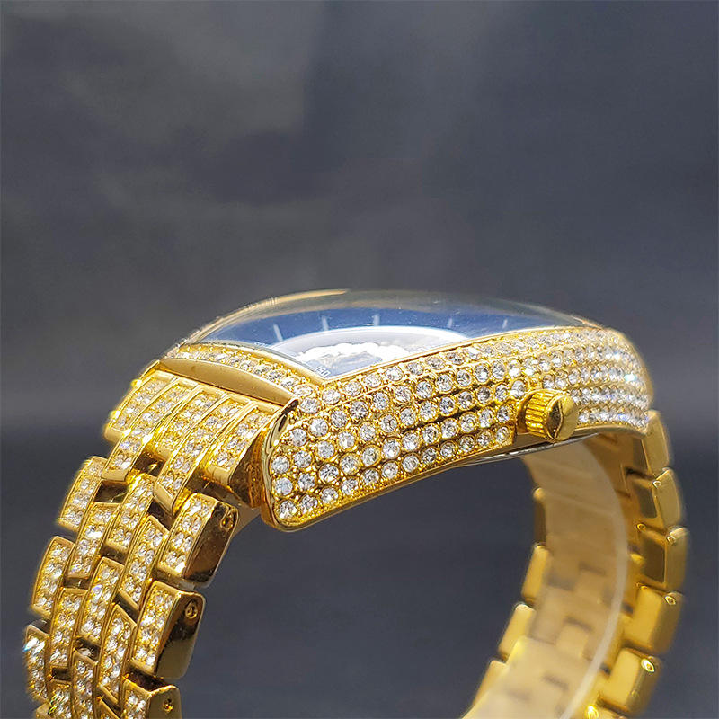 Diamond Iced-Out Luxury Watch™
