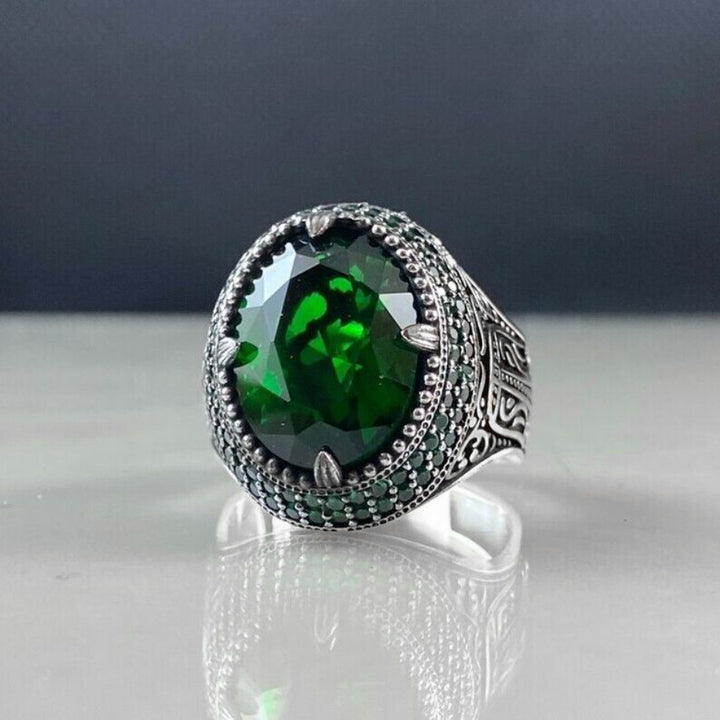 Customizable Antique Silver Plated Men's Wedding Bands with Emerald Gemstone - Alloy Fashion Rings