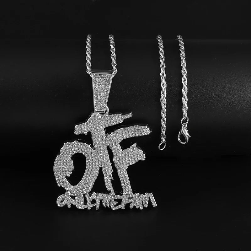 Elegant Initial Pendant Necklace™