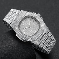 Diamond Luxe Men's Quartz Watch™