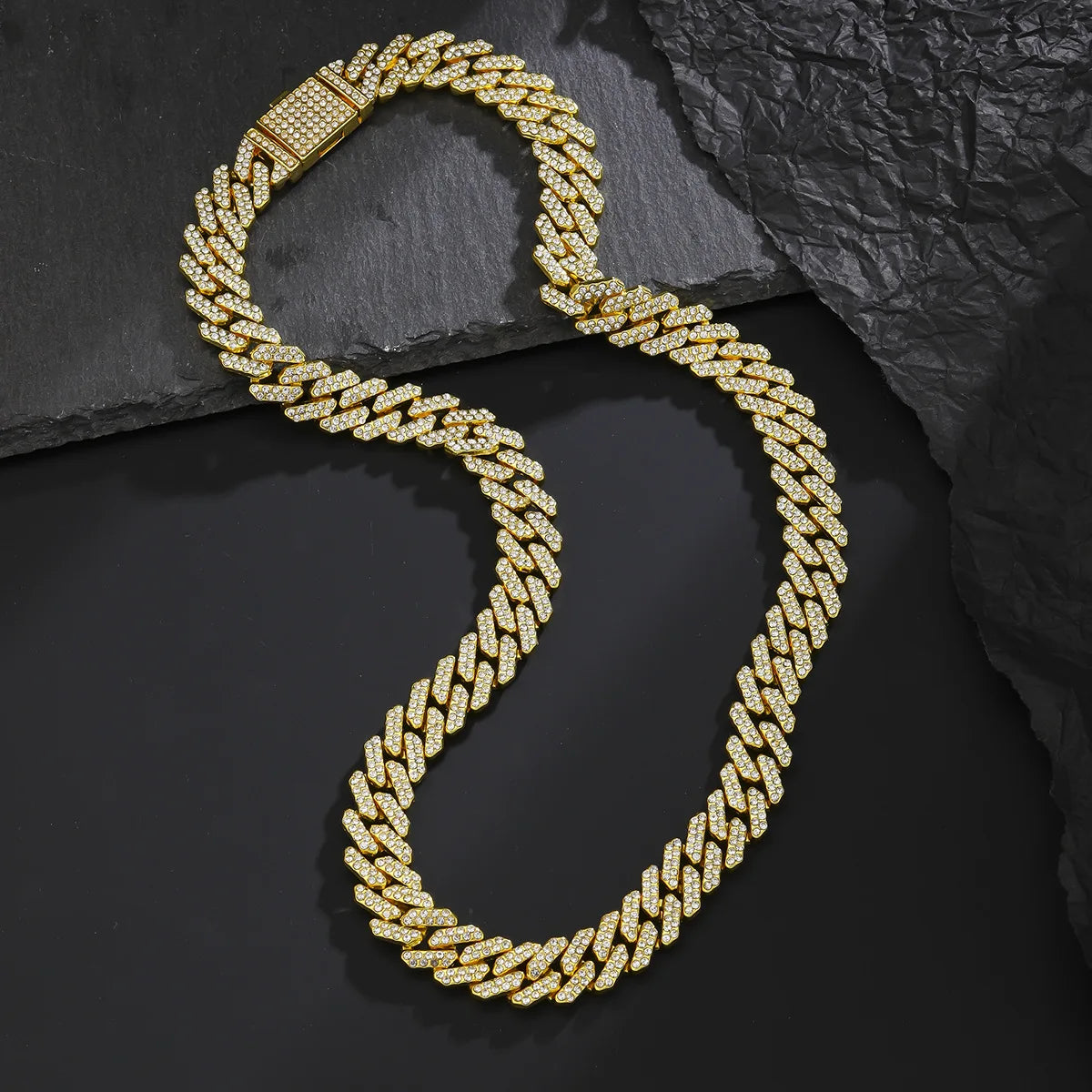 Dazzling Urban Chic Pendant Necklace™