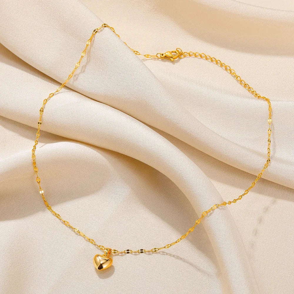 Elegant Heart Pendant Necklace™