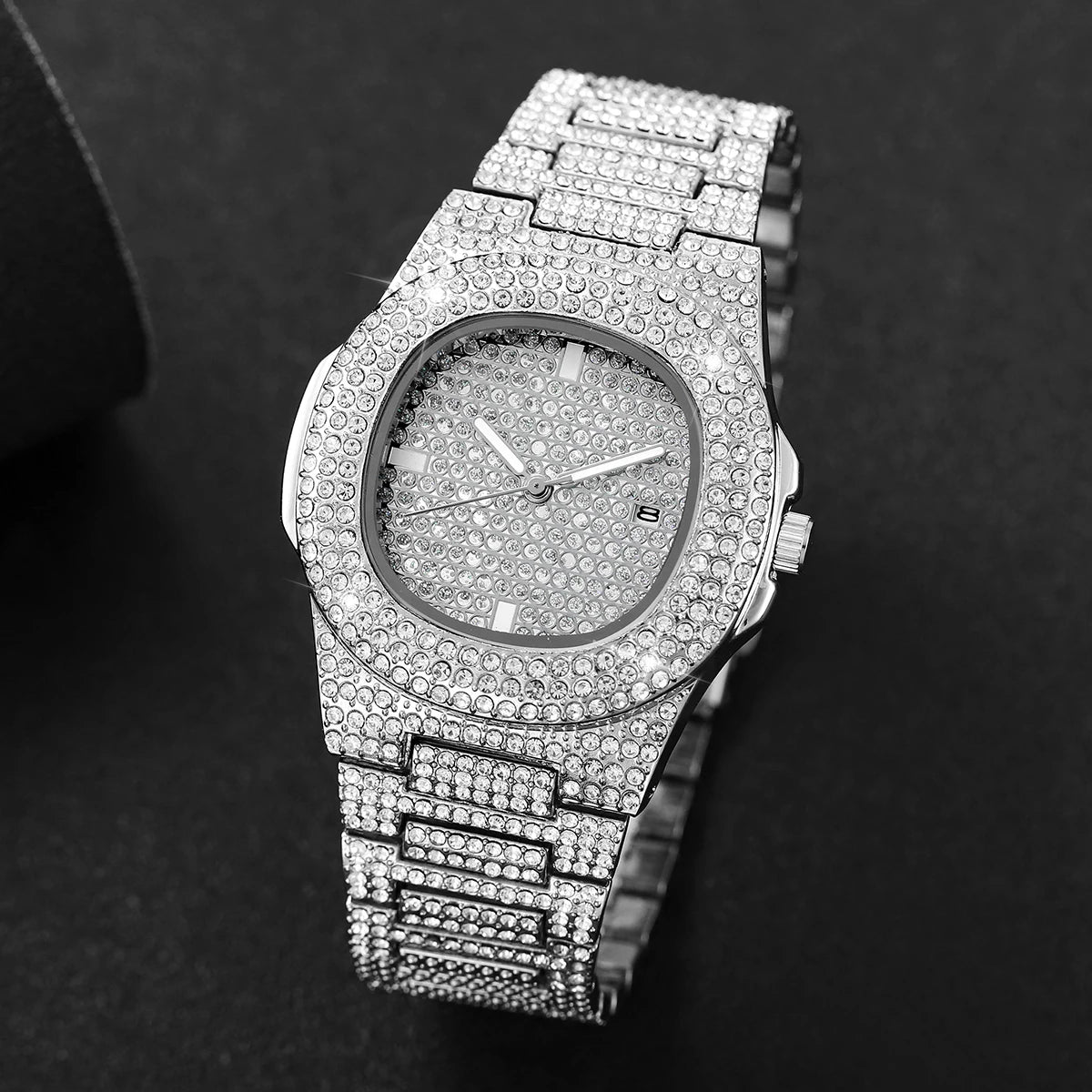 Diamond Luxe Men's Quartz Watch™