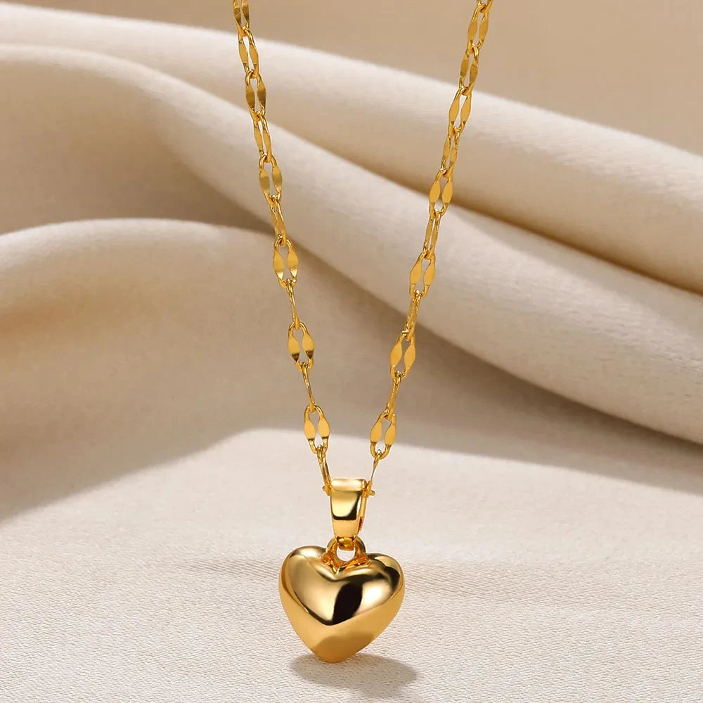Elegant Heart Pendant Necklace™
